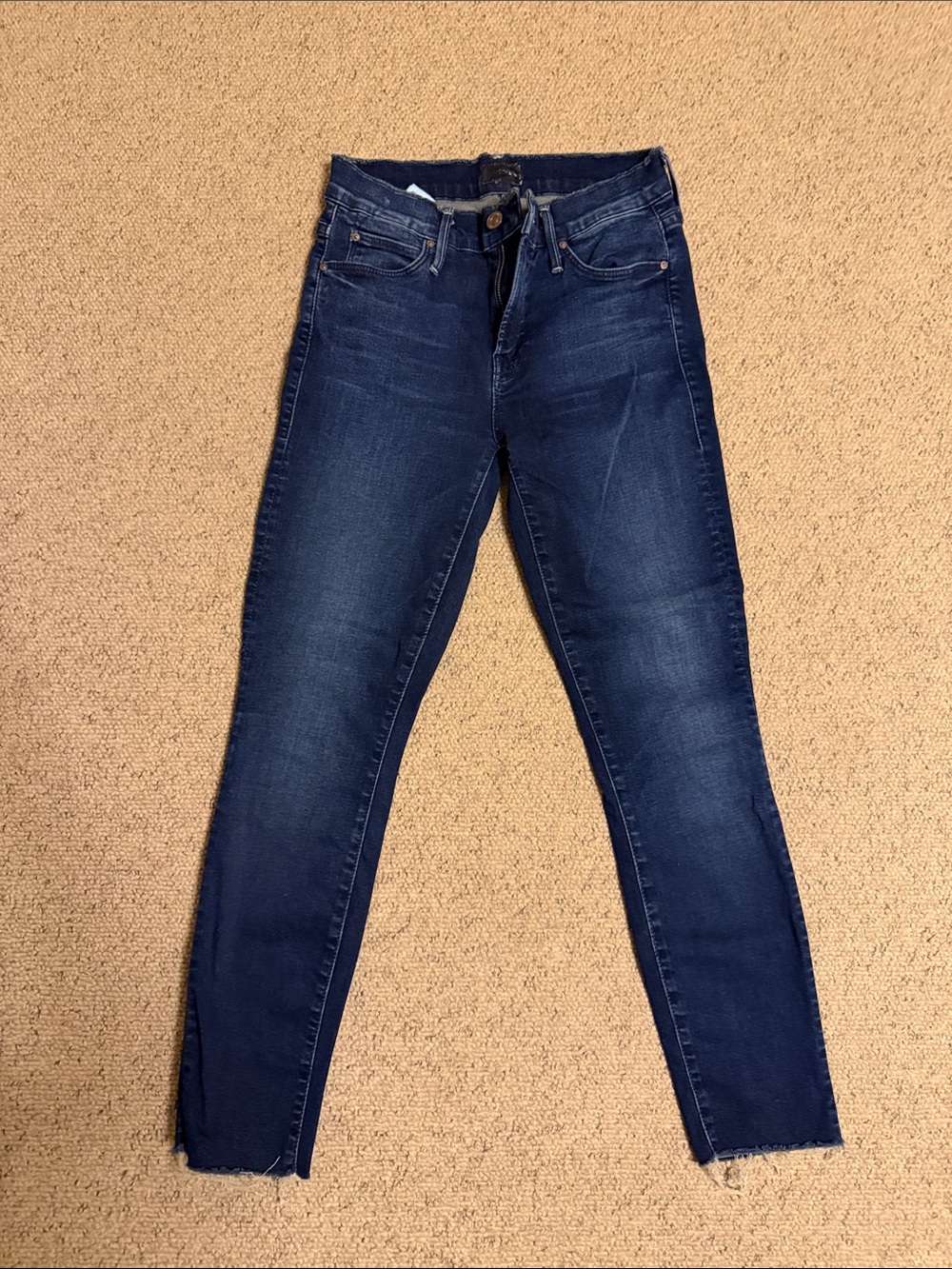 MOTHER Double Fray Charmer Crop Jeans